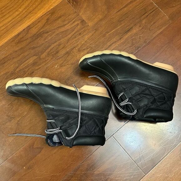 Sketchers women’s waterproof lace‎ up duck boot size 7 - Picture 3 of 7